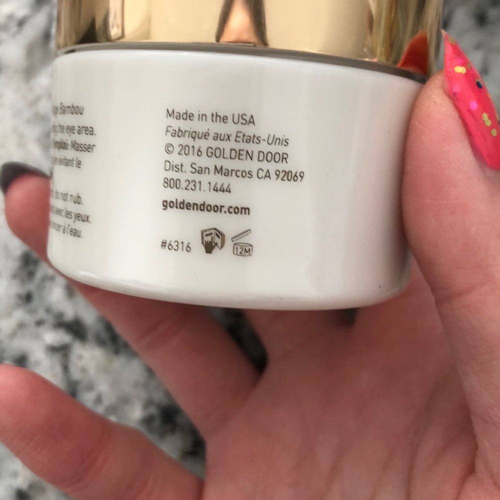 Golden Door Exfoliant Bamboo Face Scrub - Picture 3 of 8